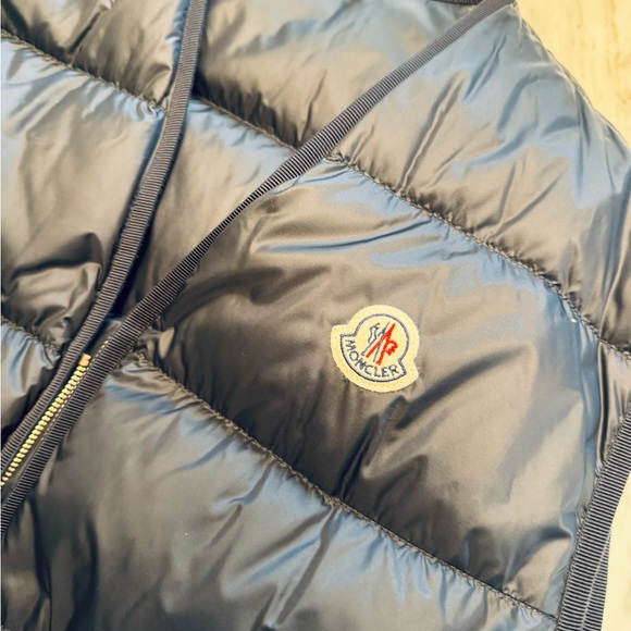 Moncler Navy Puffer Vest - Picture 3 of 7